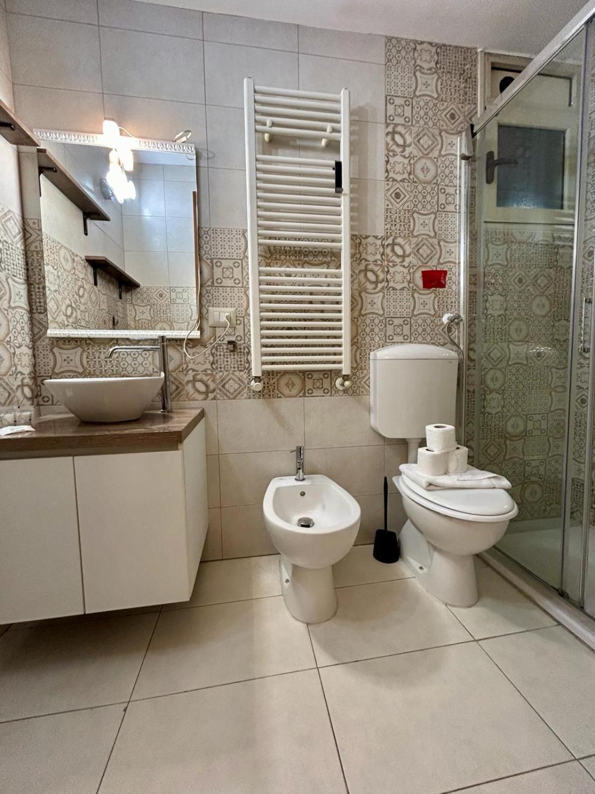 Kibilu - Via Tolmezzo - Ospedale San Raffaele - Stazione Di Lambrate Apartman Milánó Kültér fotó